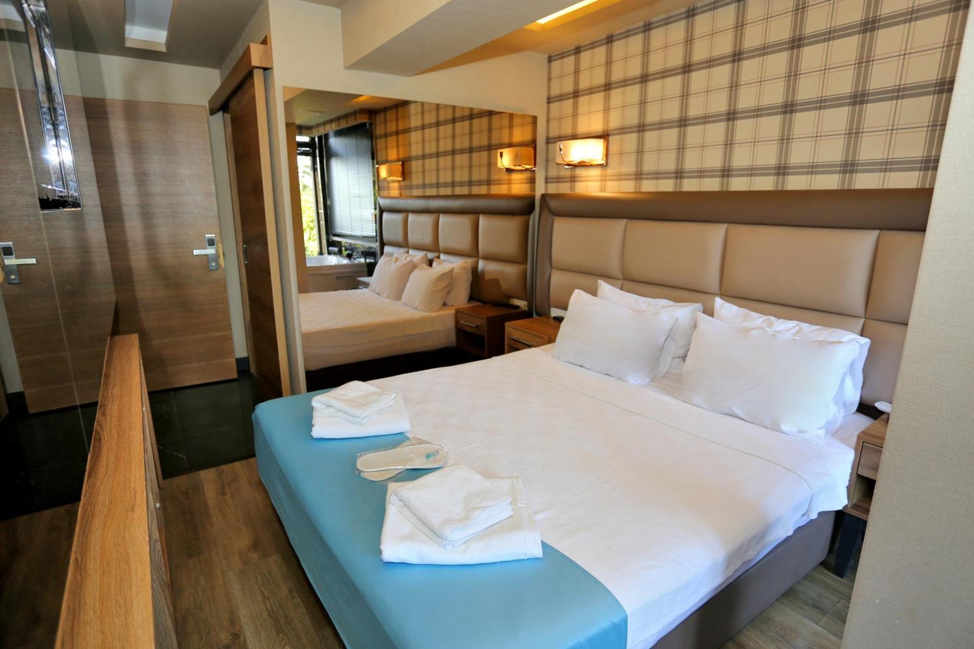 Turkuaz Hotel Provincia di Provincia di Istanbul Esterno foto
